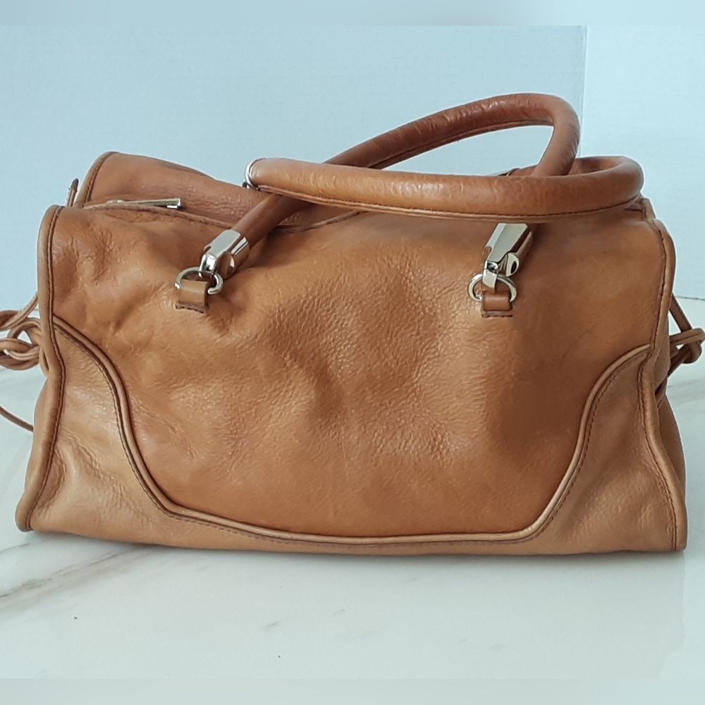 Tre Vero Pebble Caramel Leather Double Handle Cinch Gold Accent Handbag